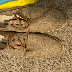 Elegant Tan Lace-Up Oxfords for Men